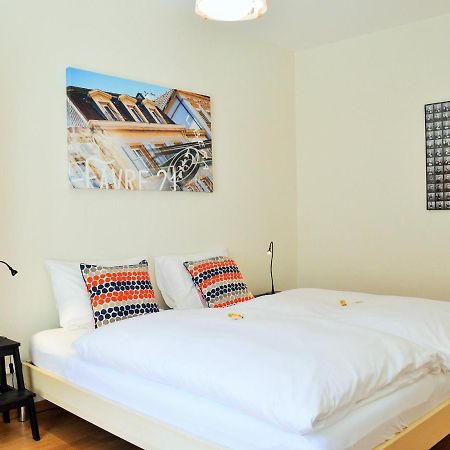 B&B Louis-Favre 21 Neuchatel Bagian luar foto