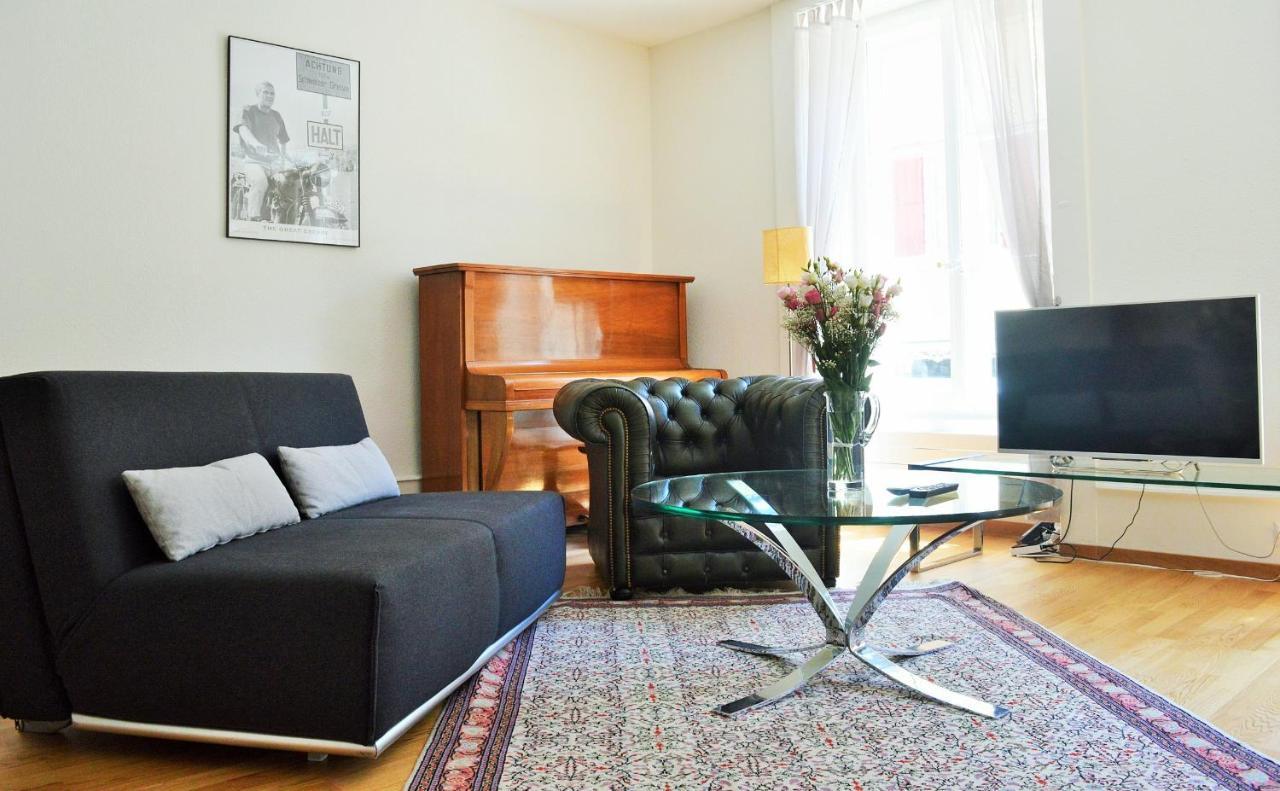 B&B Louis-Favre 21 Neuchatel Bagian luar foto