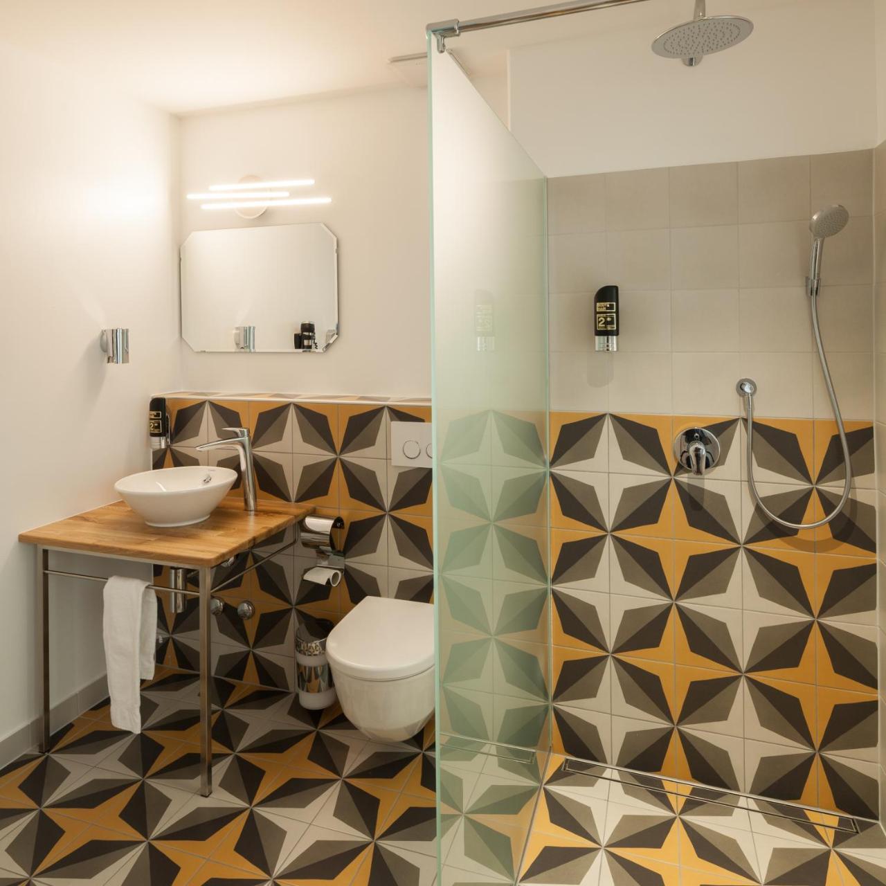B&B Louis-Favre 21 Neuchatel Bagian luar foto